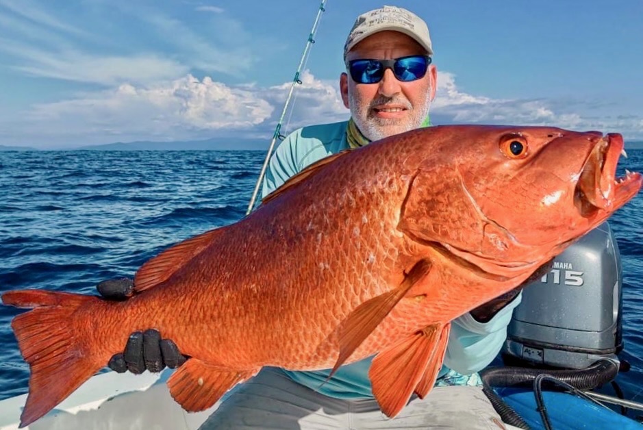 Fishing in Drake Bay