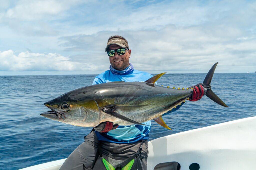 Fishing in Drake Bay