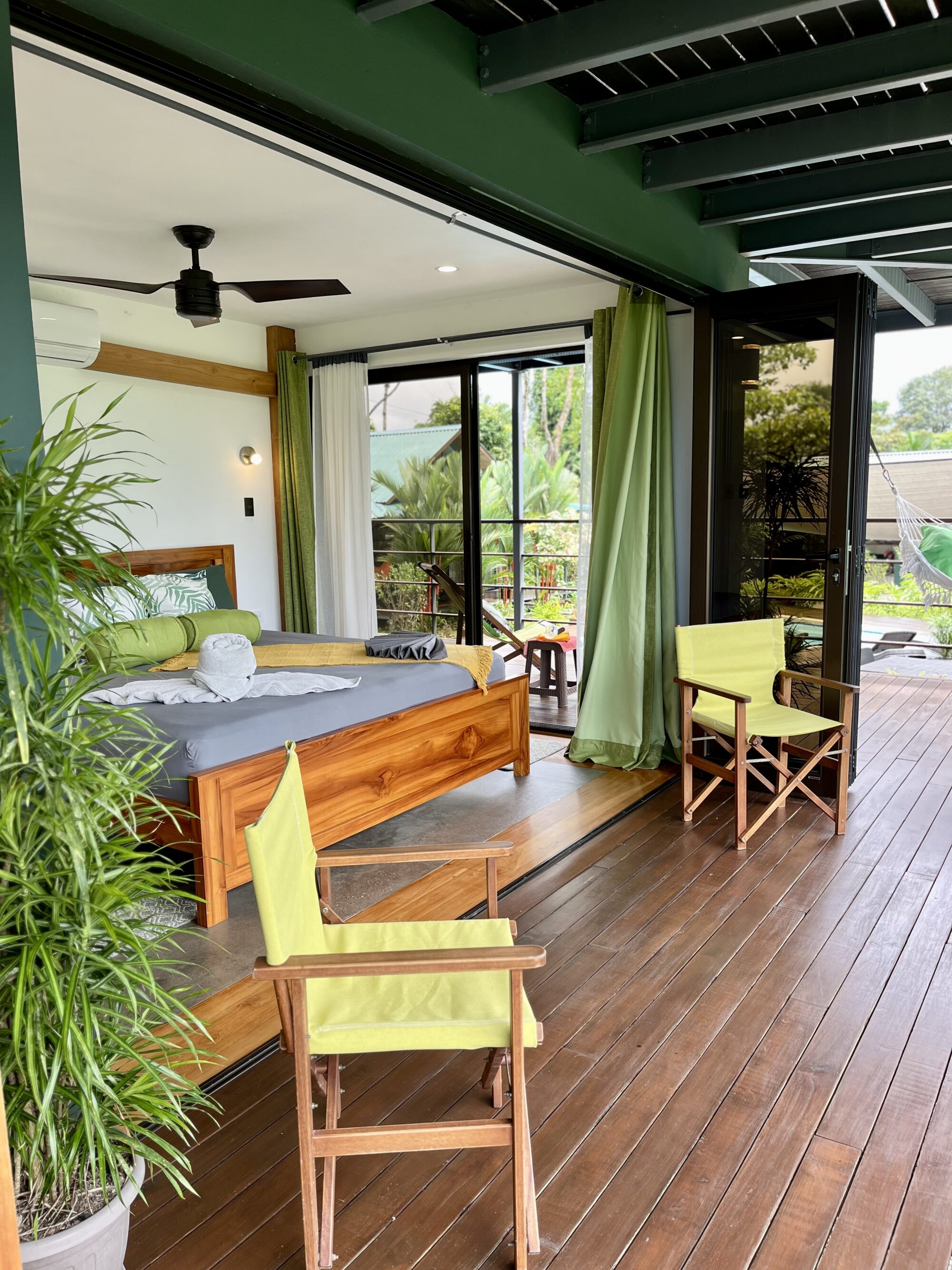 Jungle Suite master bedroom with king sized bed