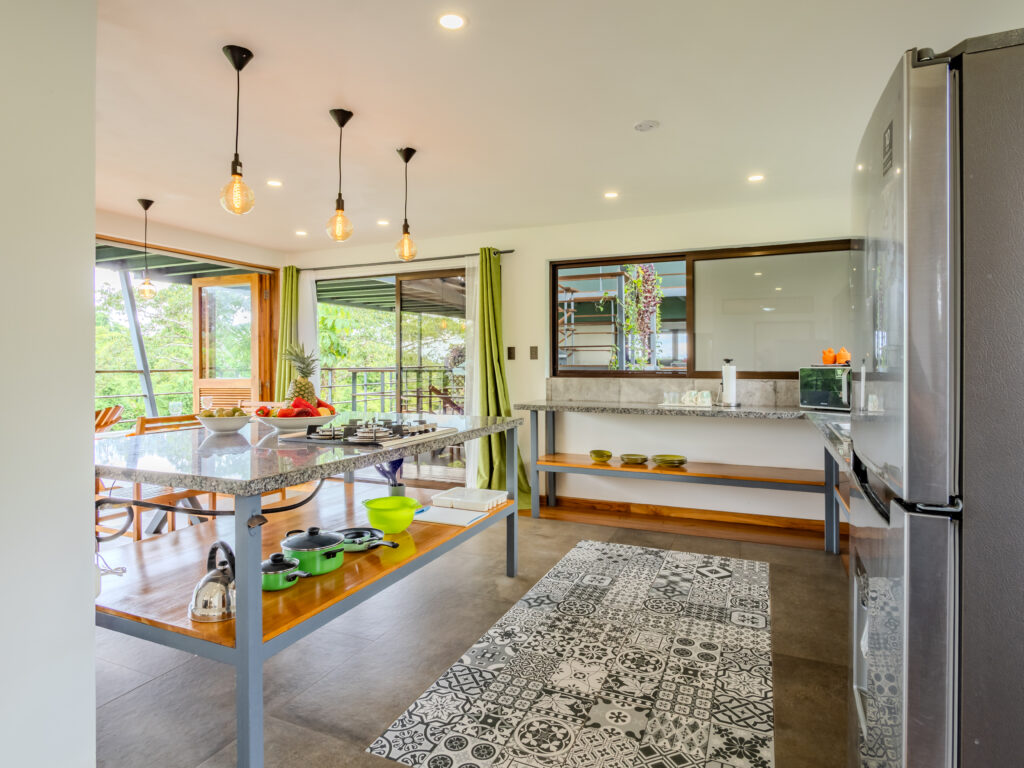 Jungle suite spacious kitchen area