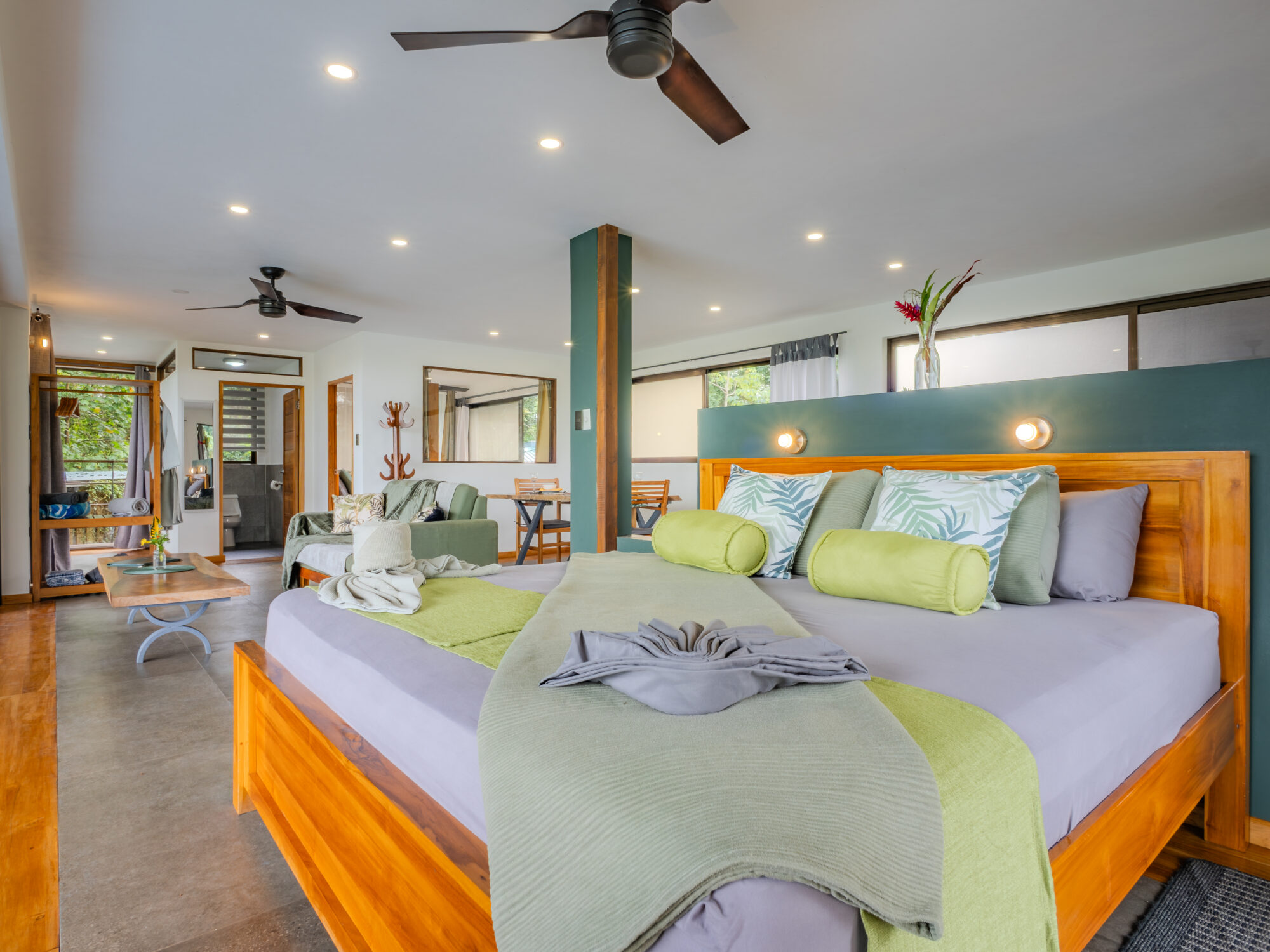 Ocean Suite king sized bed at Southern Drake Lodge