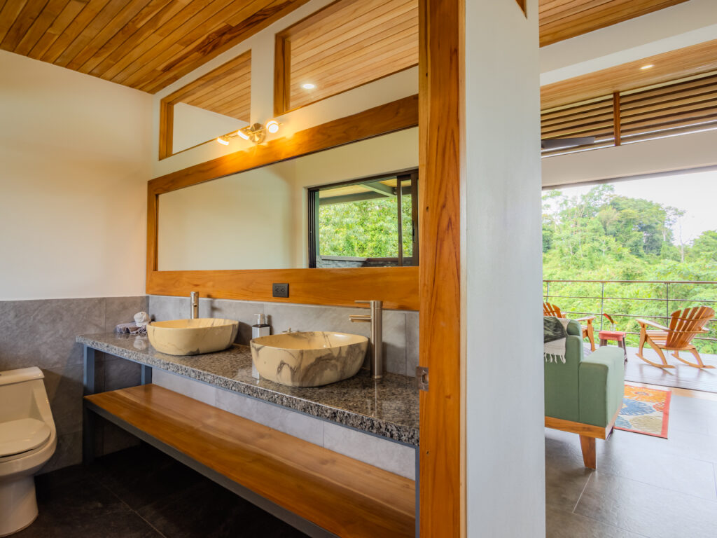 Bathroom in the rainforest suite